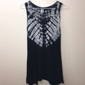 3 for $15 / Cool Flowy Tie-Dye Tank Top